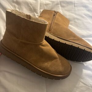 Universal Thread Tan Ankle Boots
